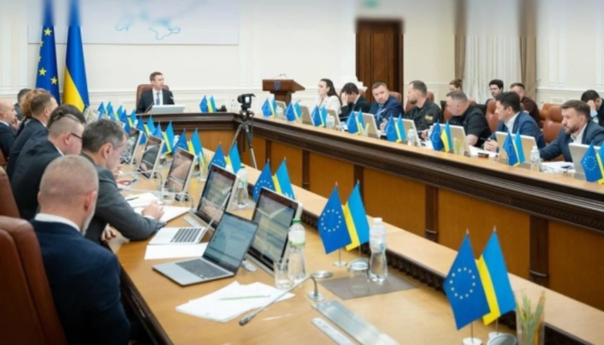 Уряд зберіг діючі тарифи на електроенергію та продовжив ПСО до квітня 2027 року